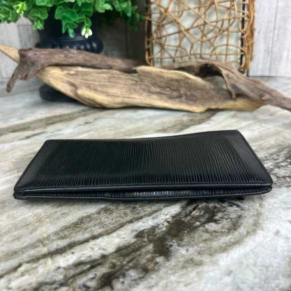 LOUIS VUITTON - Epi Brazza - Picture 3 of 15